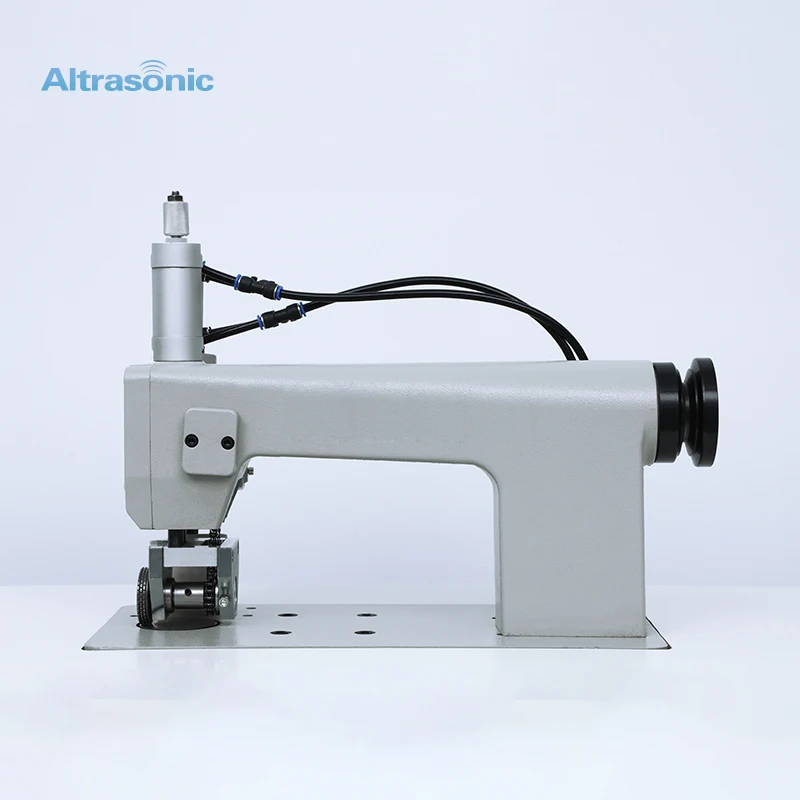 High precision ultrasonic lace sewing and cutting machine for sport wear machine equipments