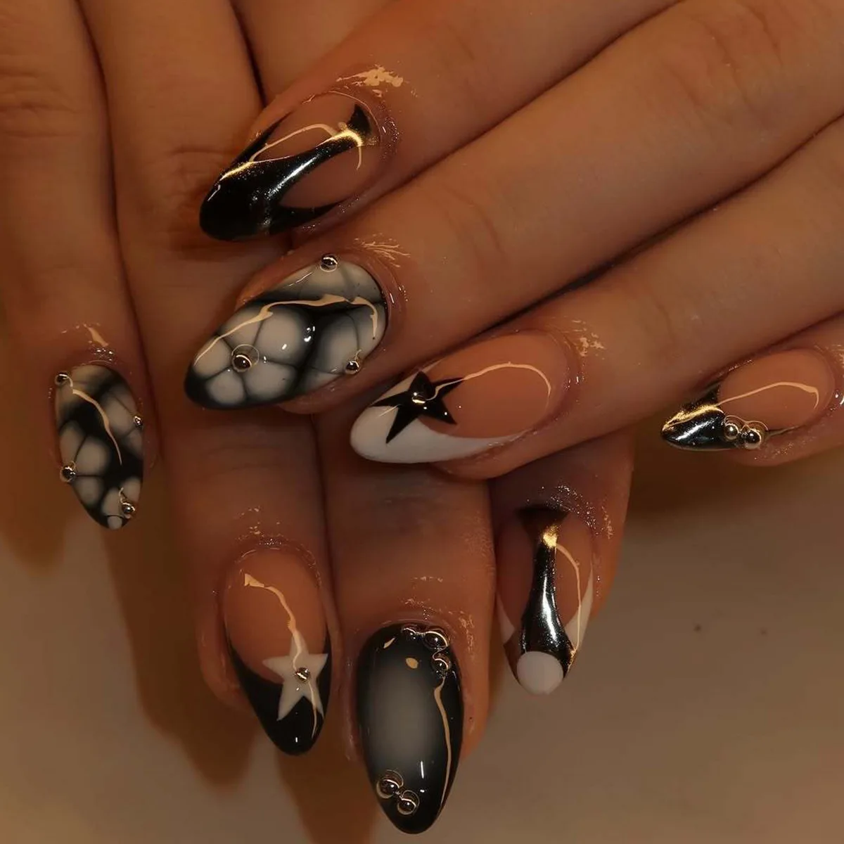 

24PCS Simple Nude Almond Press on Nails White French with Star Stripes Flowers Patterns Fake Nails for Women Wearable Ins Nails