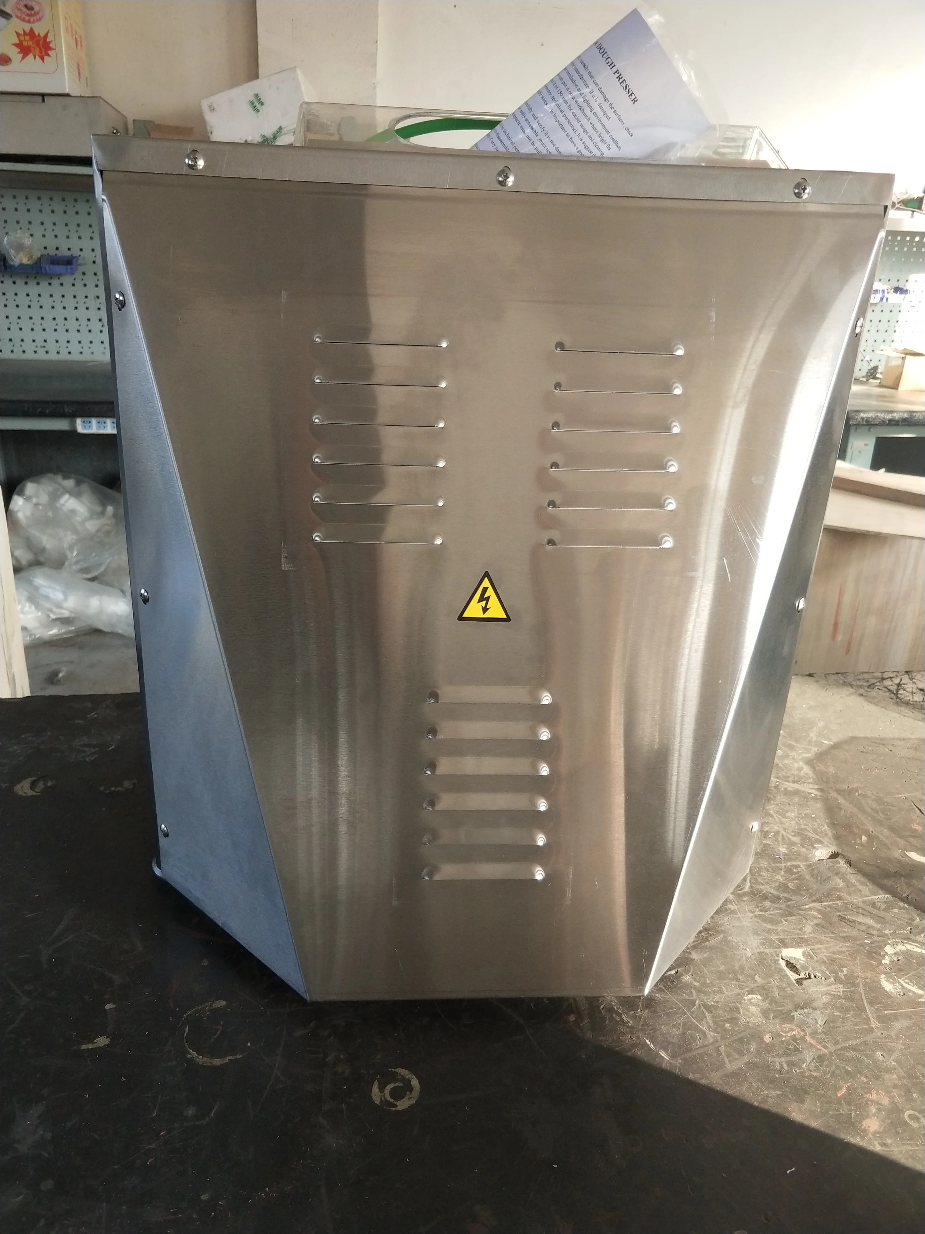 ماكينة ضغط العجين للبيتزا مقاس 40 سم، ماكينة فرد العجين اليدوية