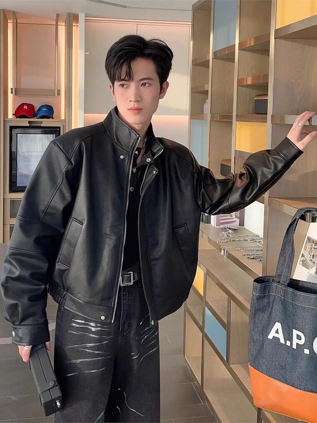 

Кожаная куртка Bla Biker Jaet, весна-осень, высококачественная, с воротником-стойкой, молодежная, повседневная, стильная...