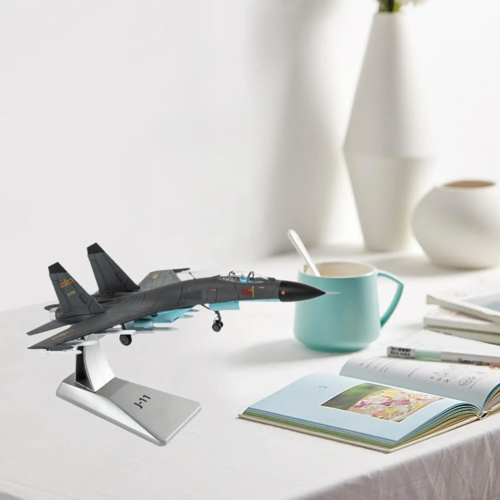 

1/100 Fighter Model Gift Collection Plane Model for Bedroom Bookshelf Cafe