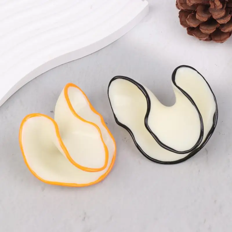 NEW Geometric Shape Conch Stud Earrings For Women Europe America Personality Exaggerated Girls Travel Jewelry