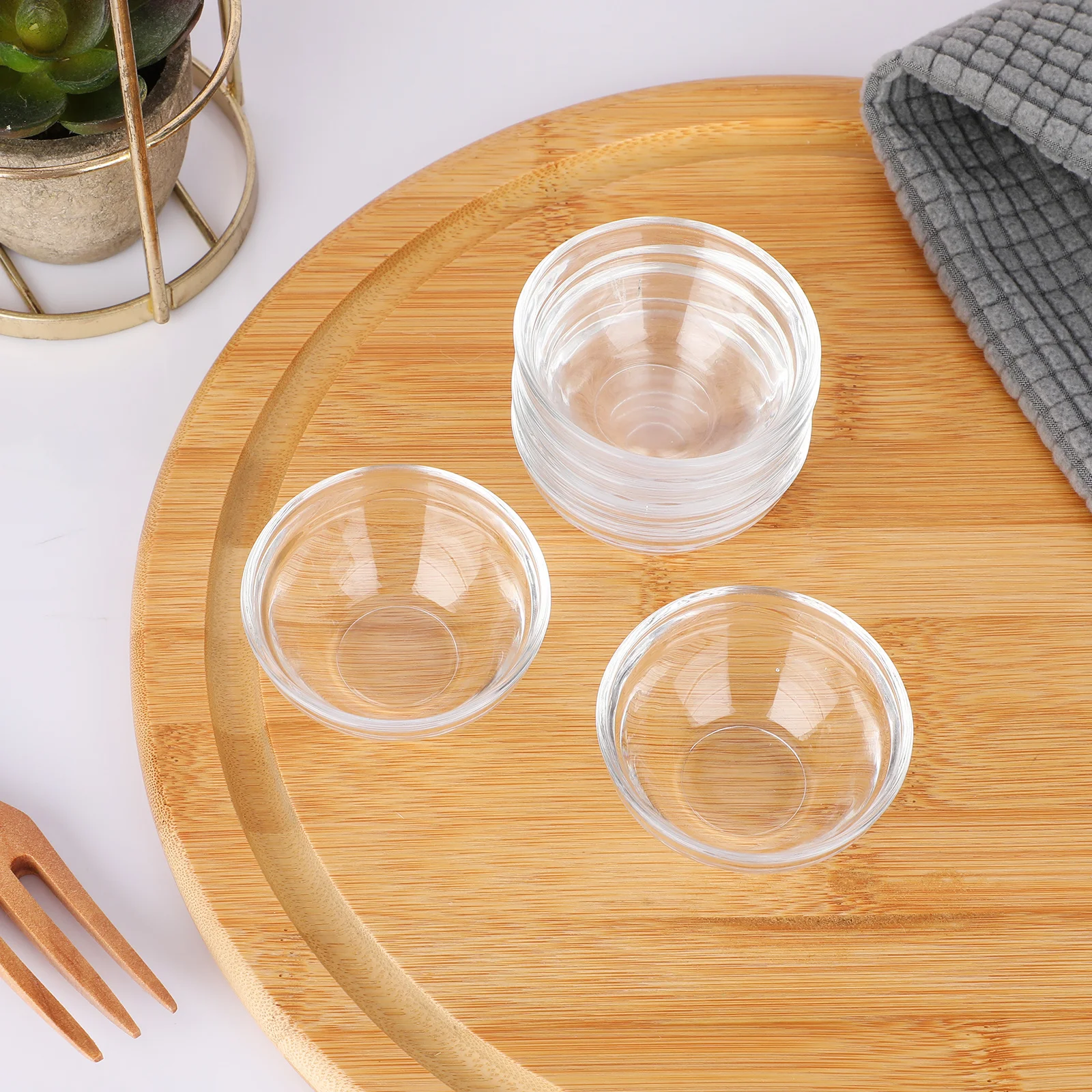 

BESTonZON 6pcs Mini Glass Bowls Clear Pudding Cups Ramekins Small Dessert Containers for Snack Spice Sauce Tasting Kitchen Prep