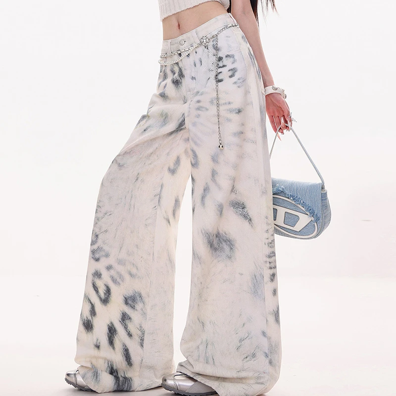 2026 New Spring Fashion European Style Women Leopard Cotton Denim Full Length Jeans Button Fly Waist Loose Wide Leg Jeans T176