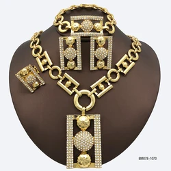 Dubai 18K Gold Plated Jewellery For Women Rhinestone Luxury Design Rectangle Shape Necklace Bracelet Earring Ring Jewelry Set