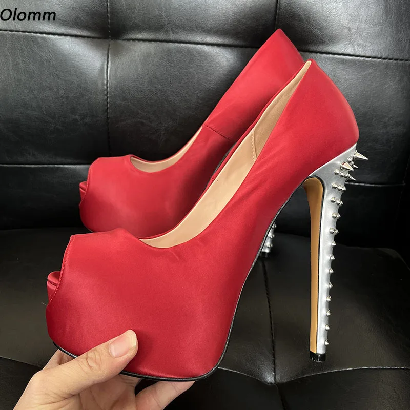 

Olomm Женские атласные туфли-лодочки ручной работы, пикантные заклепки, тонкие высокие каблуки с открытым носком, красивые винно-красные туфли для вечеринок, женские большие размеры США 5-20