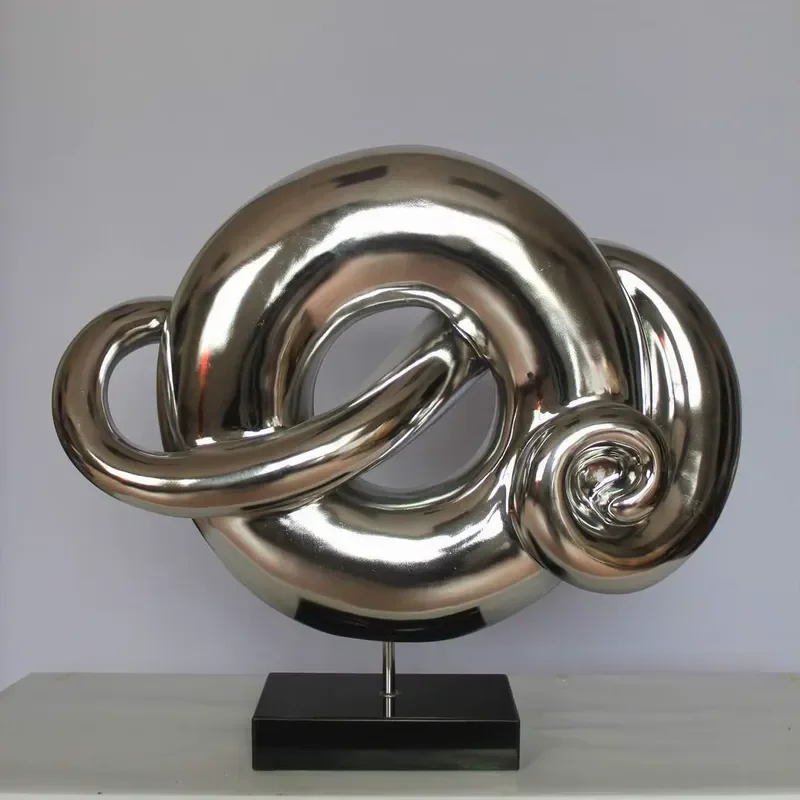 Manufacturer Custom Abstract Resin Sculpture Retro Silver Hand-painted Waterproof Chinese Style Spaceman Fangzhen Brand