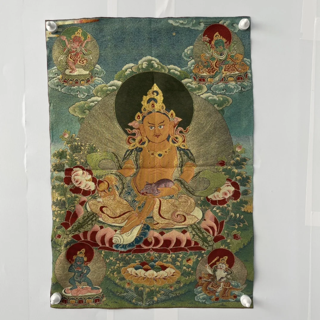 

Tibetan Temple Collection Thangka silk Embroidery Yellow Jambhala Sitting Buddha Thangka hanging screen Town house