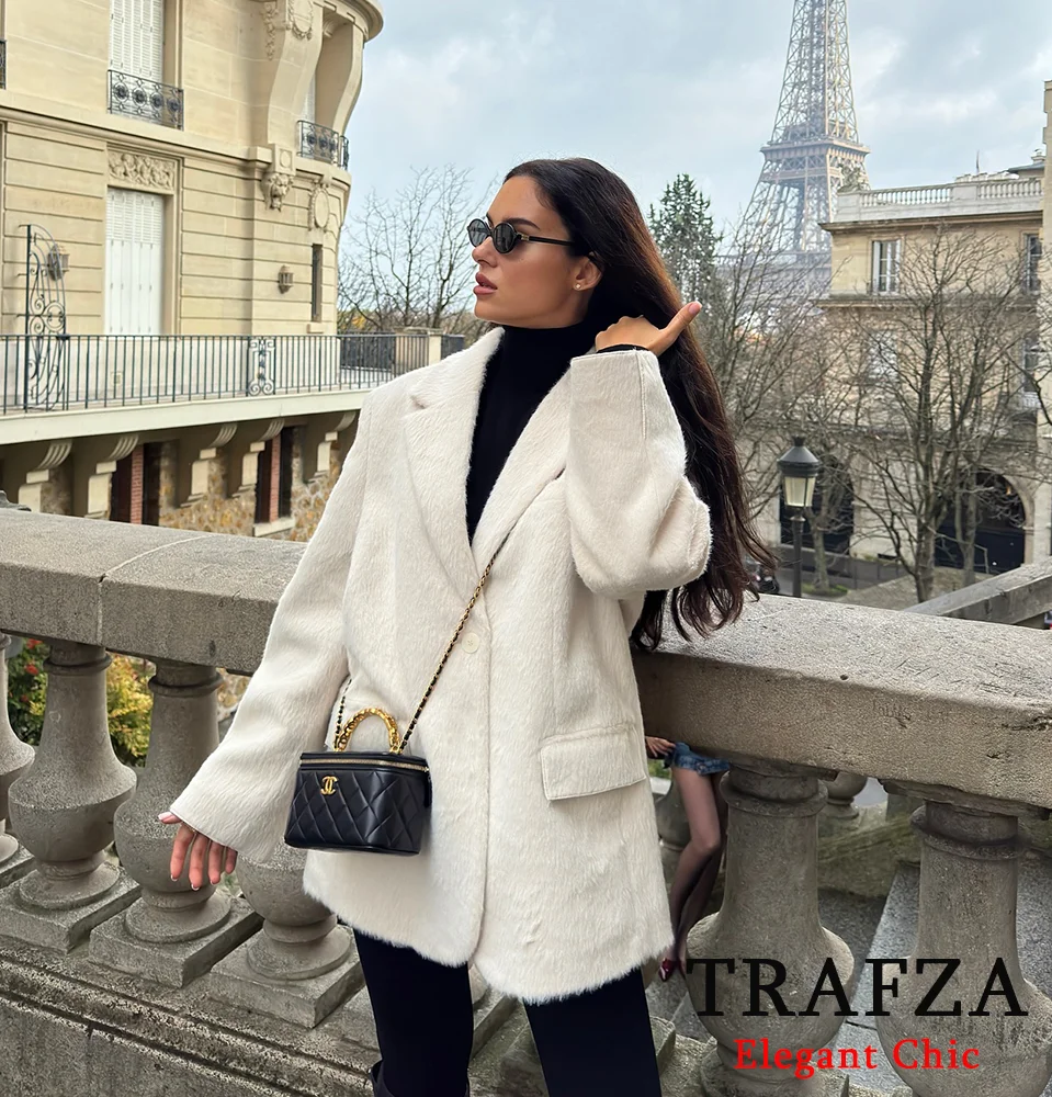 TRAFZA Women Elegant Fur-Effect Soft Blazer Lapel Faux Fur Pocket Lined Blazer New 2025 Spring Fall Winter Fashion Office Blazer