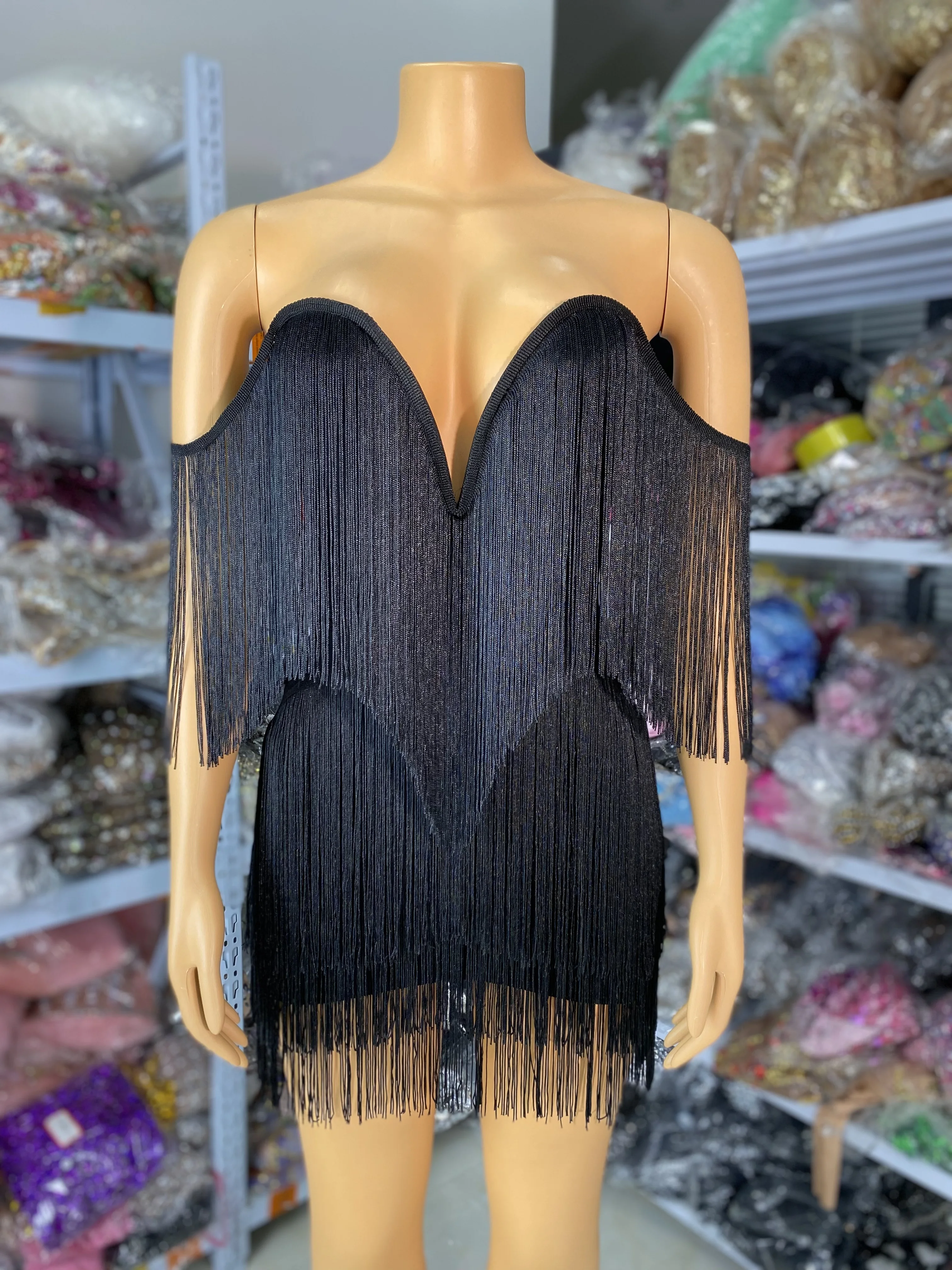 Robe à bandes à franges pour femmes, moulante, Mini, décolleté en V profond, épaules dénudées, robes de soirée, boîte de nuit, élastique, nouvelle collection été 2025