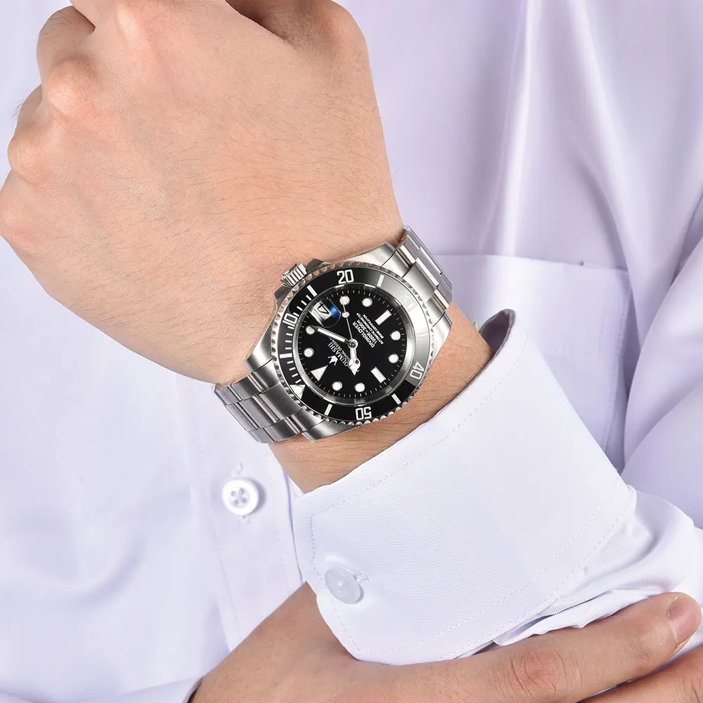 40mm NH35 Submersible Men's Luxury Model NH35 Automatic Mechanical Watch with sapphire Crystal Case and Water-Resistant Function