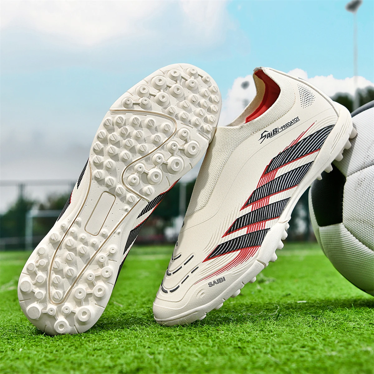 高品質のTFスポーツフットボールシューズ、快適、通気性、滑り止め、個性的でファッショナブル