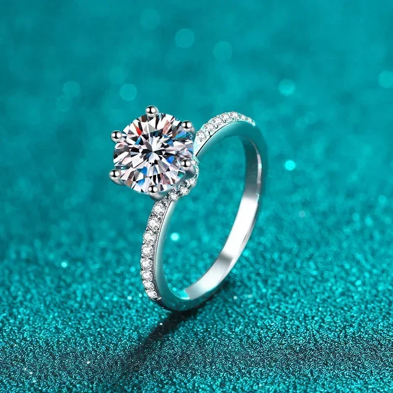 Elegant-Design PT950 Platinum 2 Carat Six Pronged Setting Moissanite Ring, Wedding Accessories Diamond Rings Fit Female