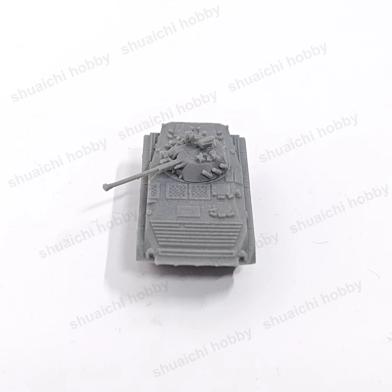 5PCS 1/144 Scale Russian BMP-2 Infantry Fighting Vehicle Model Battle Tank Ornaments for Collection Decoration