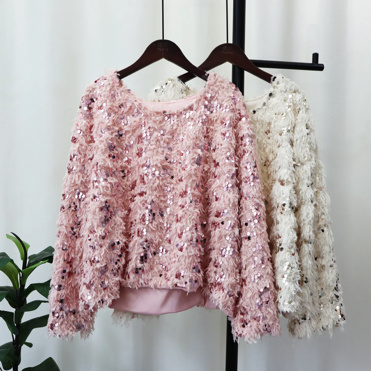 Pink Fur Long Sleeve Fluffy Top Autumn Winter Sequin 2023 Loose Knitted Sweaters Women Spring Tops Elegant Jumpers Knit Pullover