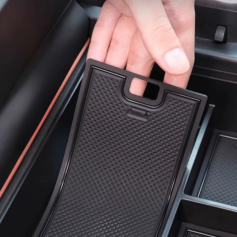 Car Center Console Divided Storage Box for BMW X5 F15 G05 X6 F16 G06 X7 G07 Armrest Partitioned Organizer Auto Accessories