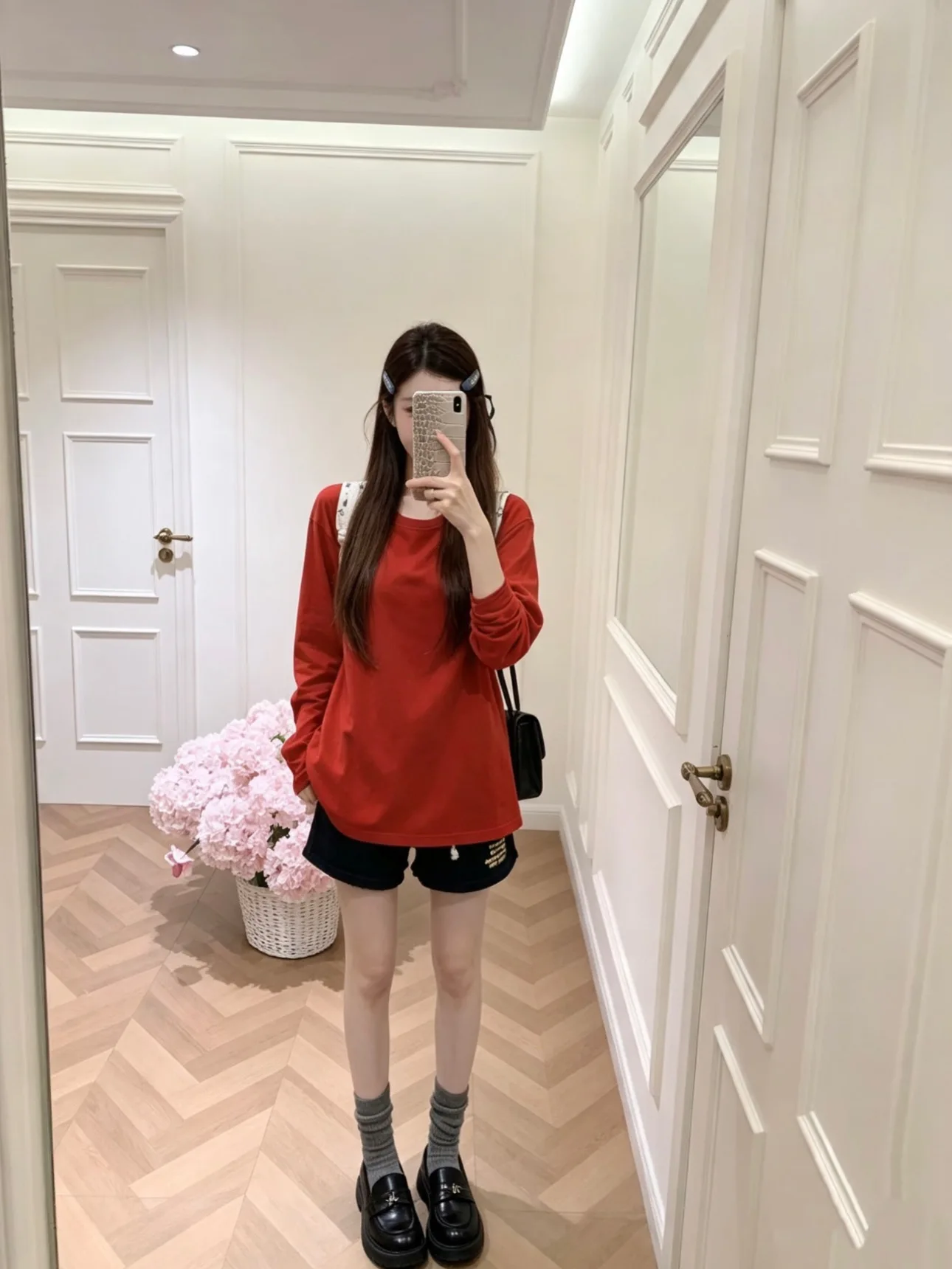 Charming Red Long Sleeve Loose Women's T-shirt Beautiful Unique Early Autumn Wardrobe Casual Style Fashionable Top