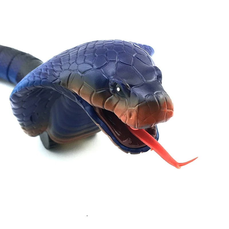 Infrared Remote Control Animal Cobra Insect Cockroach Caterpillar Cat Dog Pet Toy Prank Novel and Interesting Gift for Children