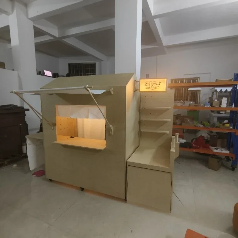 Shopping malls, supermarkets, trucks, container display vehicles