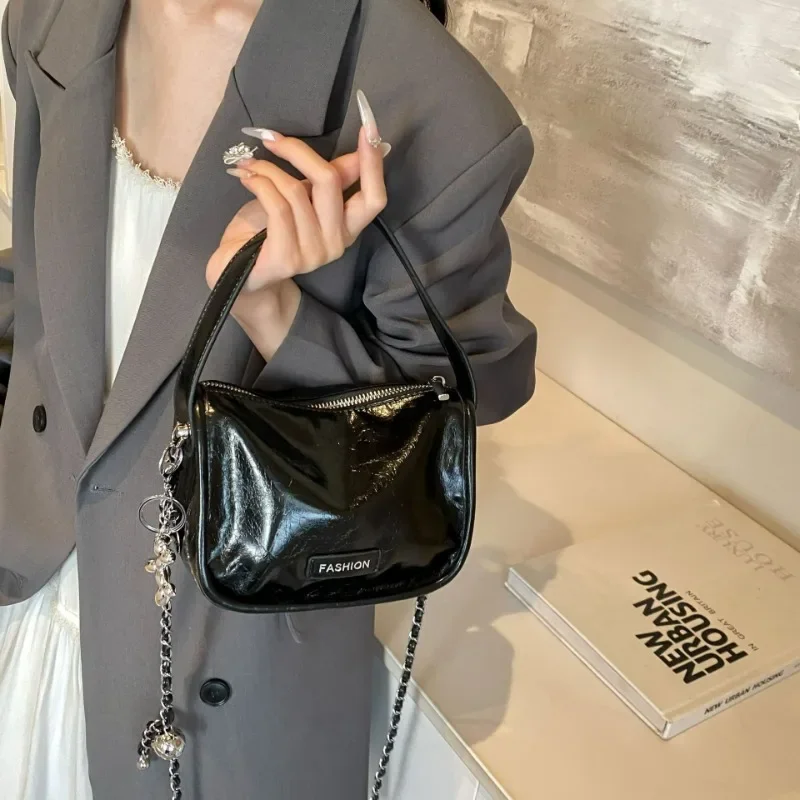 

2025 Women's Mini Square Bag - Cloud Pillow Shoulder Purse with Chain Strap, Stylish Crossbody Bag for All Outfits