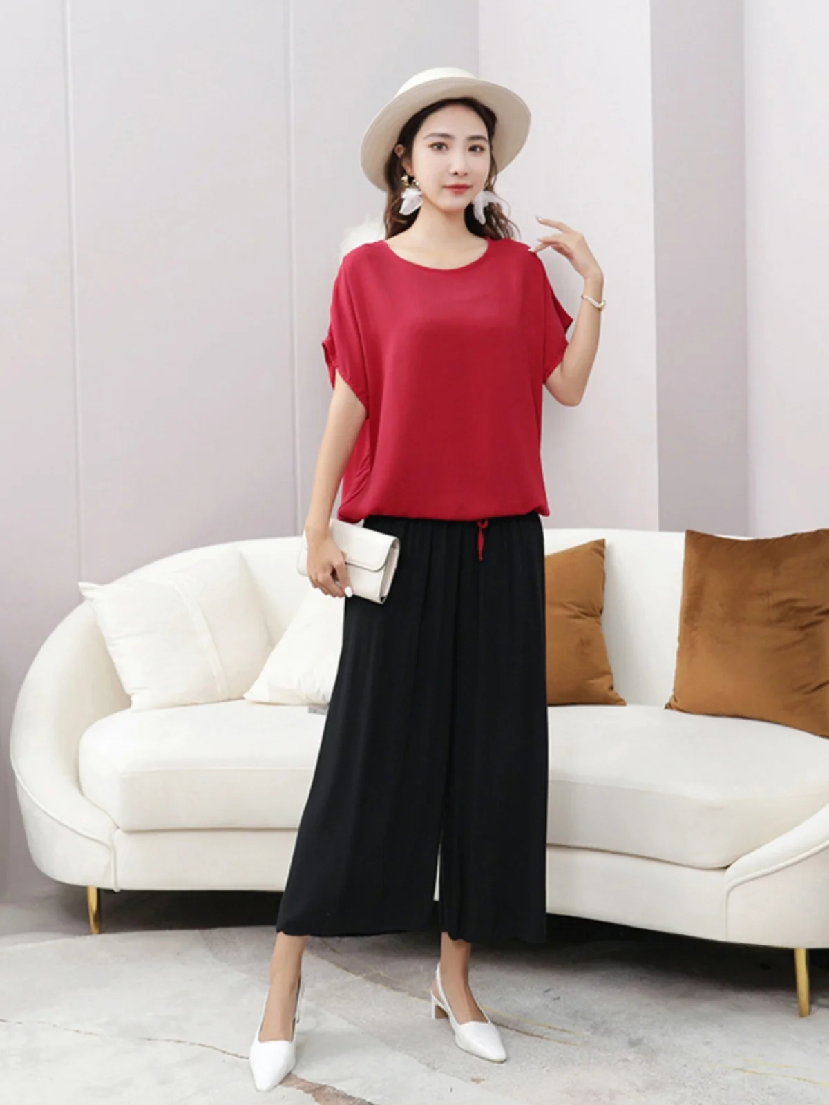 

Women's Summer Sporty Casual Cotton Silk Wide Leg Set Two-Piece Suite for Home Wear Slimming High-Waisted Artificial Silk