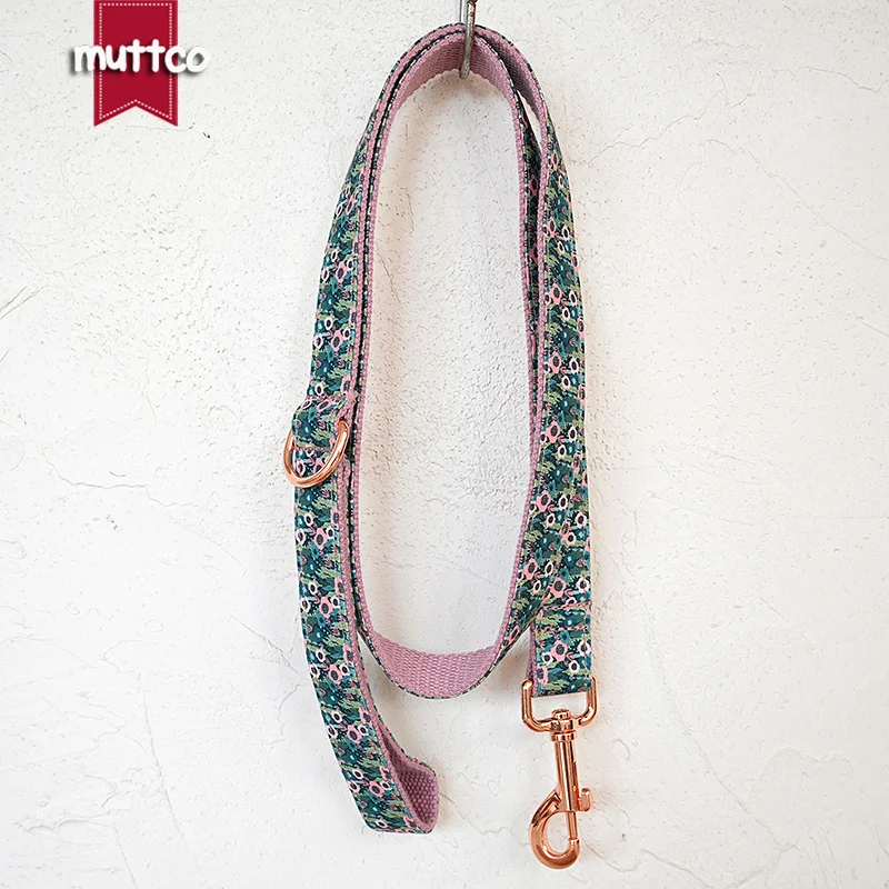 MUTTCO it is a dog collar with a vintage print JUNGLE VIOLET that shows off a unique style UDC178