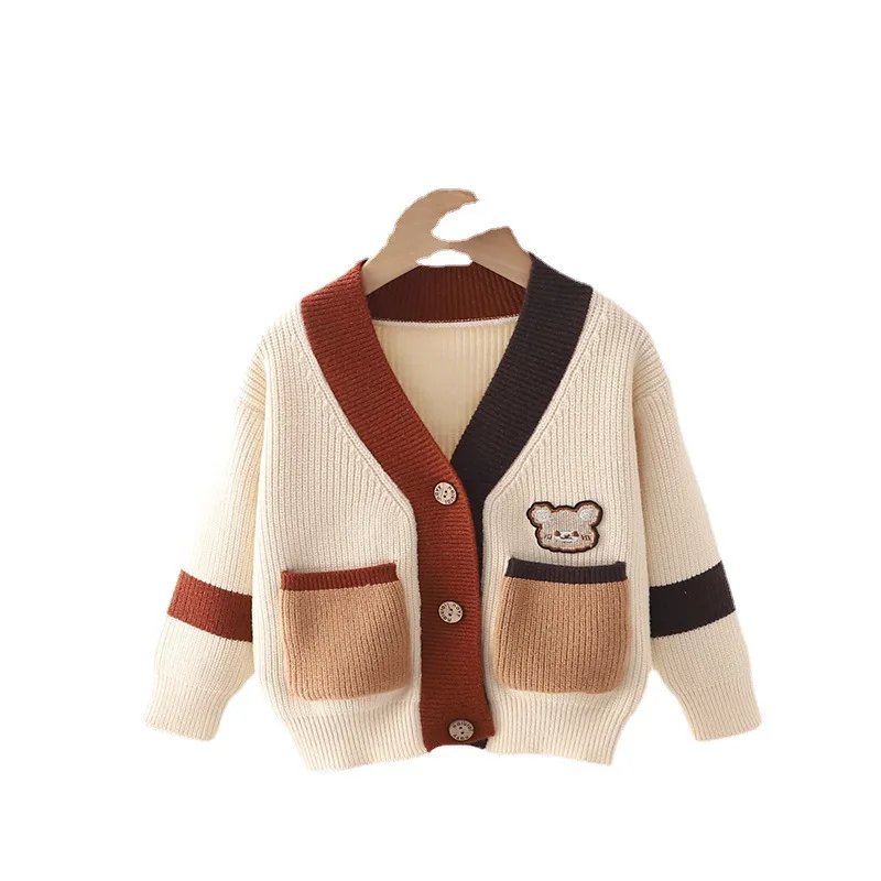 First Order Reduction Of 10RMB Knitted Cardigan Boys And Girls Sweater Coat Button Top Beautiful And Cute To Wear On The Outside