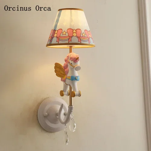 Cartoon Creative Unicorn Wall Lamp Girls Bedroom Children's Bedside Lamp Nordic Simple LED Color Resin Animal Wall Lamp