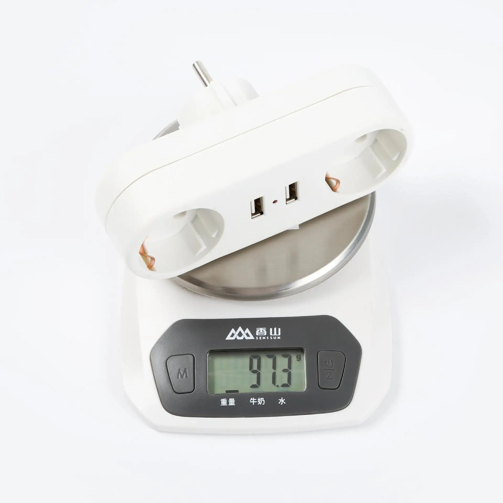 1 to 2 Fath USB Socket Converter 2 USB German DE Standard Russia Plug Power Outlet EU Standard Conversion Socket