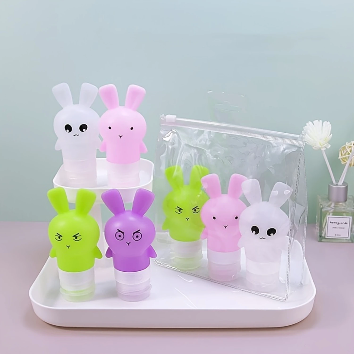 4 шт., силиконовые бутылки-дозаторы с милым кроликом, набор портативных бутылок-дозаторов для путешествий, силиконовая бутылка с крышкой, дорожная банка, мыть D
