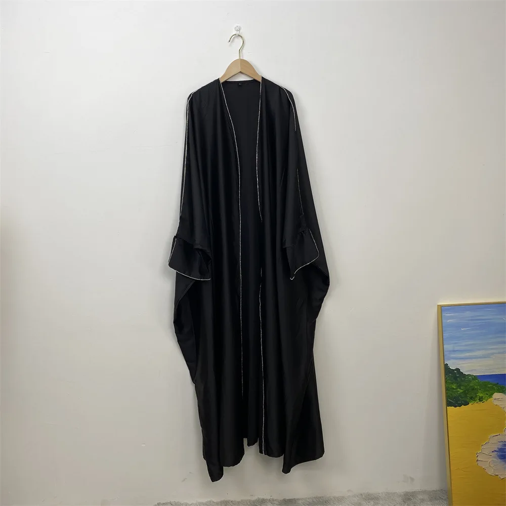 

Luxury Satin Kimono Batwing Abayas for Women Muslim Modest Dress Kaftan Turkey Robe Dubai Open Abaya Kebaya Islam Clothing Gown