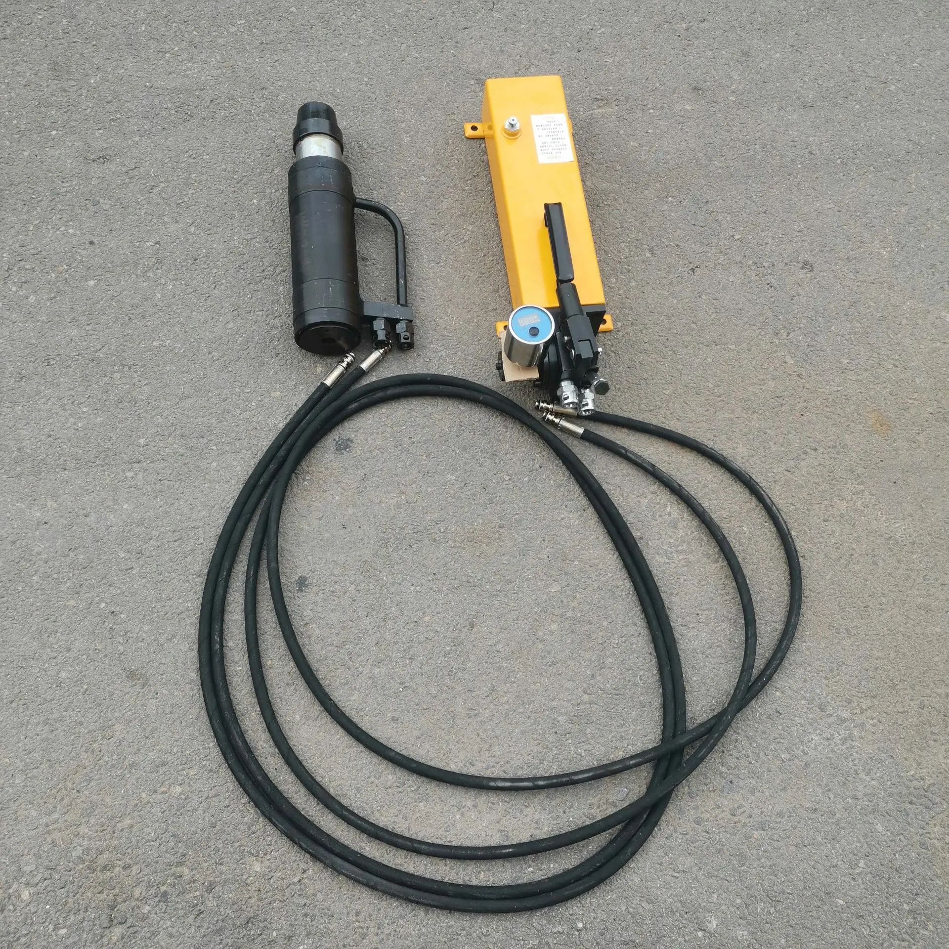 

Digital Display Manual Hydraulic Cable Anchor Tension Machine Double Cylinder Cable Anchor Tension Cable Anchor Tension Jack