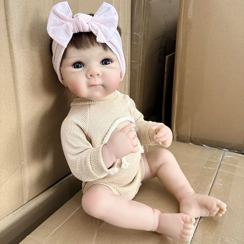 48 cm große Reborn-Babypuppe „Bettie“ mit eingewachsenem Haar, niedliche Ganzkörper-Vinylpuppe