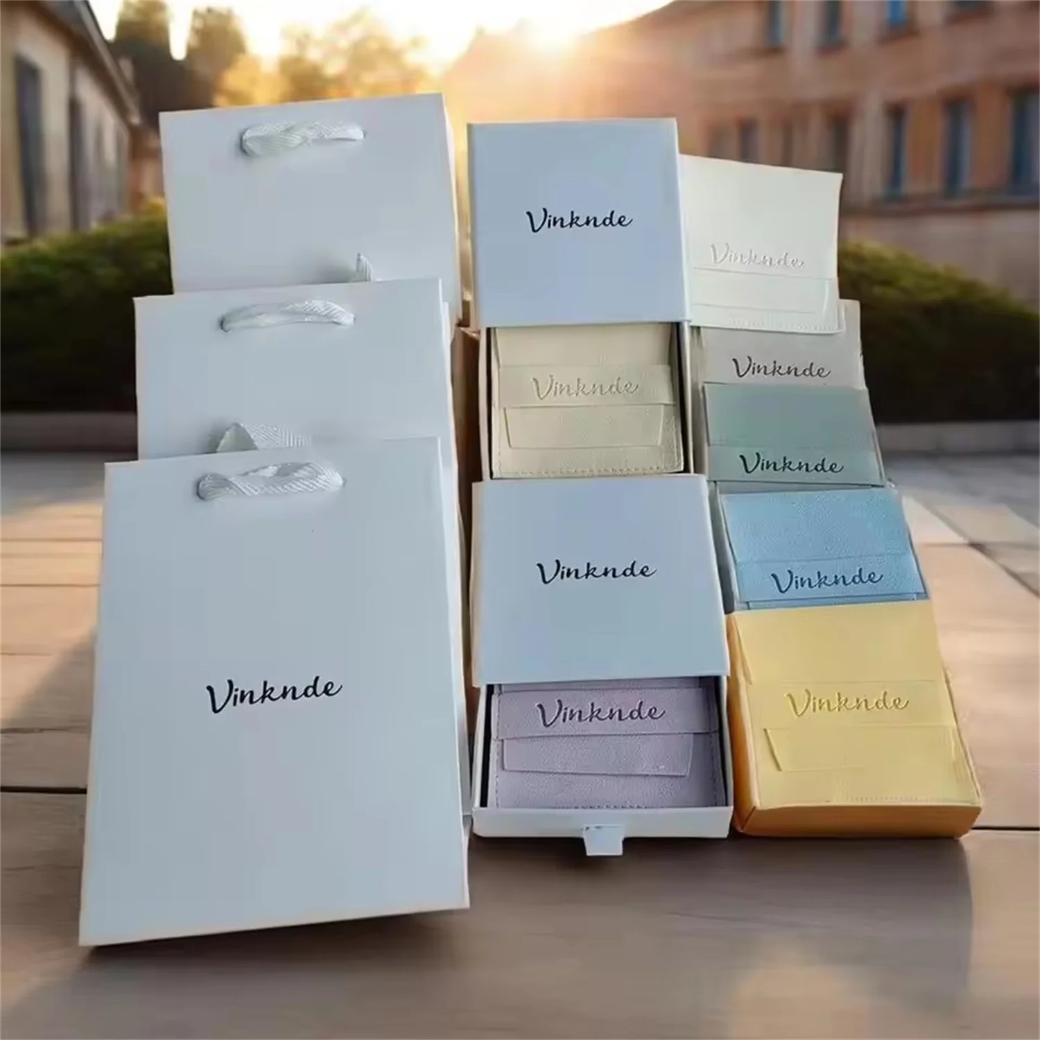 

Custom Paper Totel Bag 9*9*3cm Fancy Cardboard Package Jewelry Drawer Box Velvet Microfiber Pouch Set Container Earrings Storage