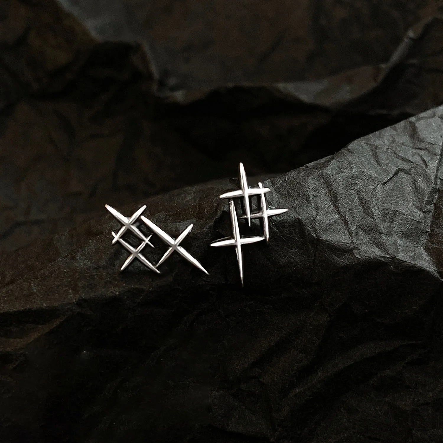 Korean Silver Color New Jewelry Simple Four-ponted Cross Star Studs Earrings For Girl Women Fashion Exquisite Party Accessories