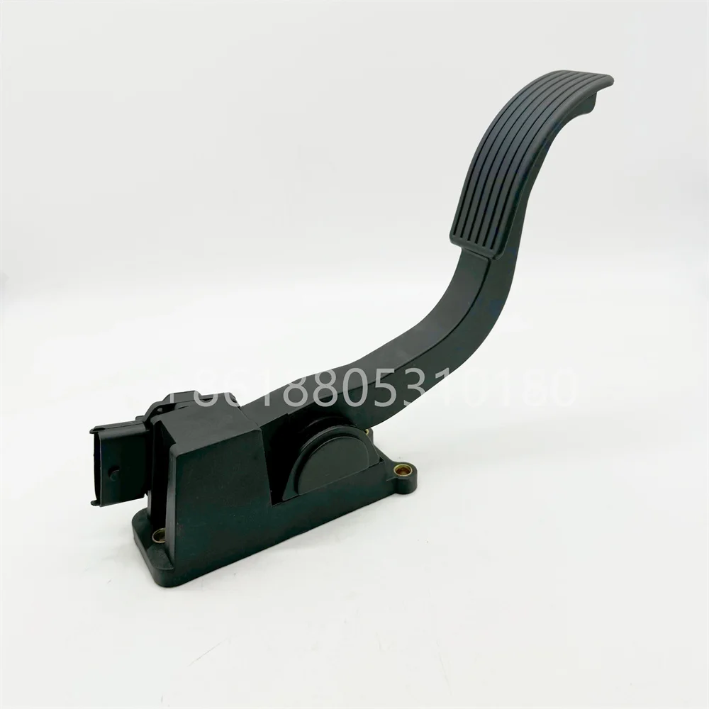 Electronic accelerator pedal suitable for Euroman trucks  1104311700013