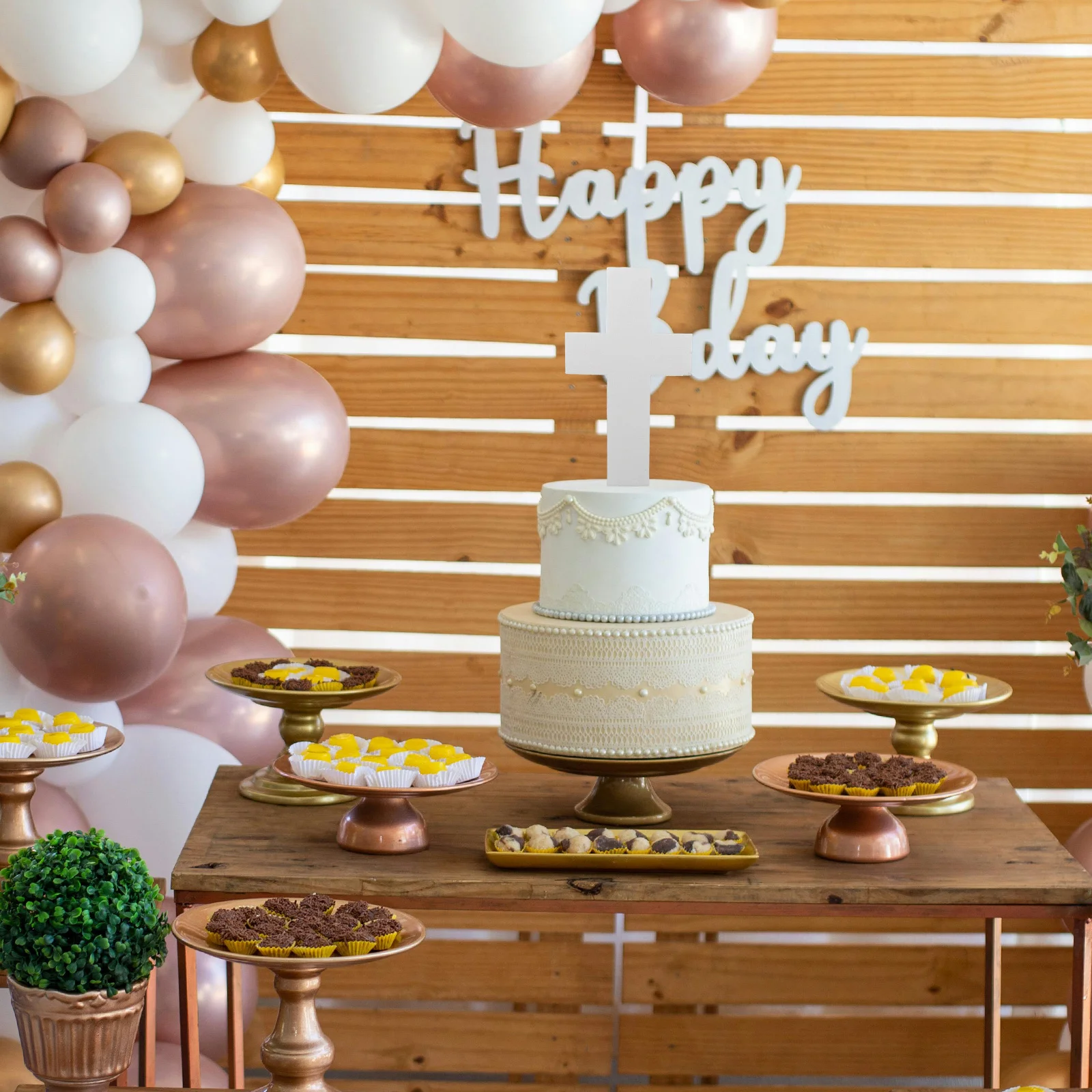 

Blank Cross Cake Dummy for Beginners DIY Crafts Holy Communion Event Fondant Modeling Cross Decoration Cake Dummies