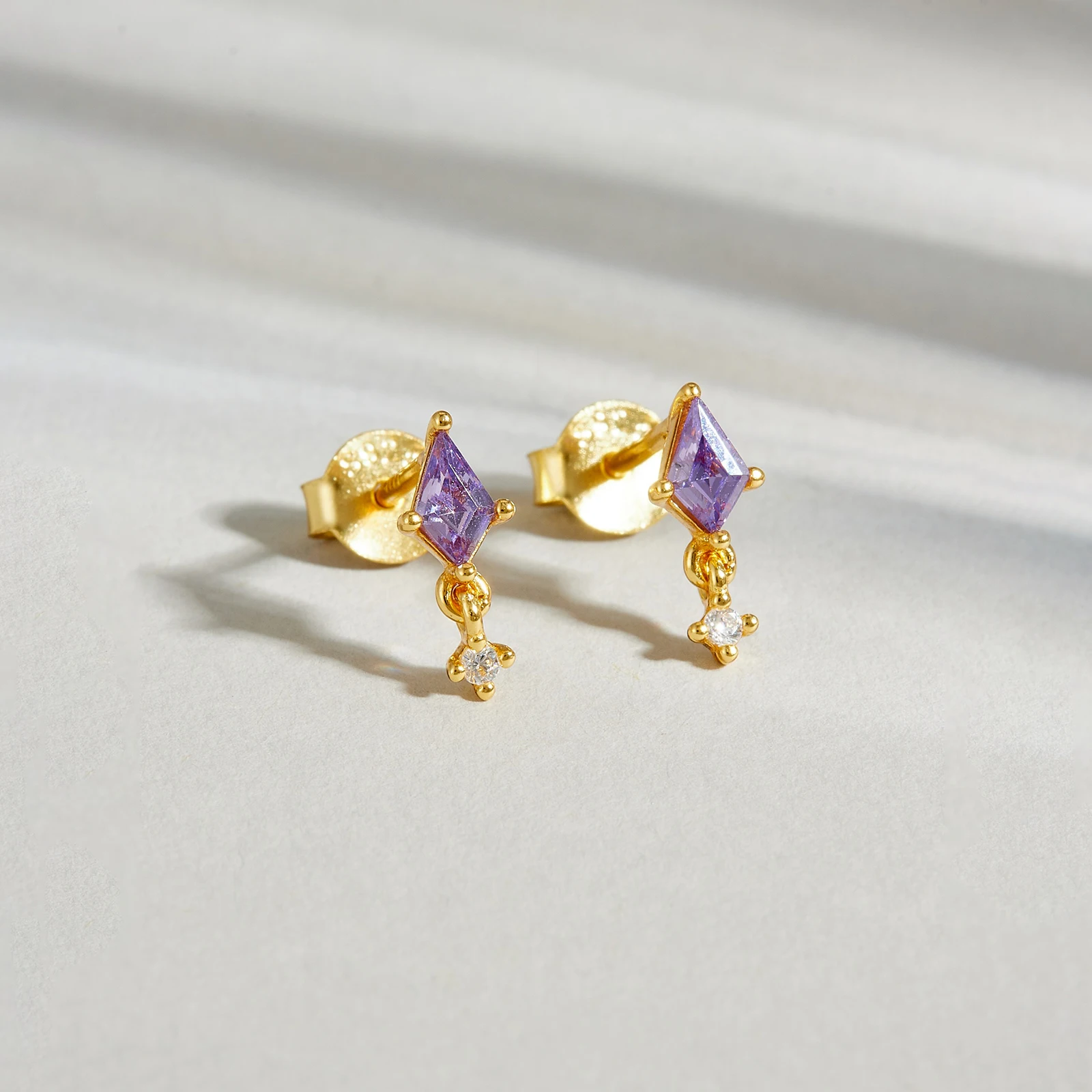 

VEWANT Women 925 Sterling Silver Kite Purple CZ Zircon Stud Earrings Piercing 2026 Luxury Fine Anniversary Party Jewelry Gift