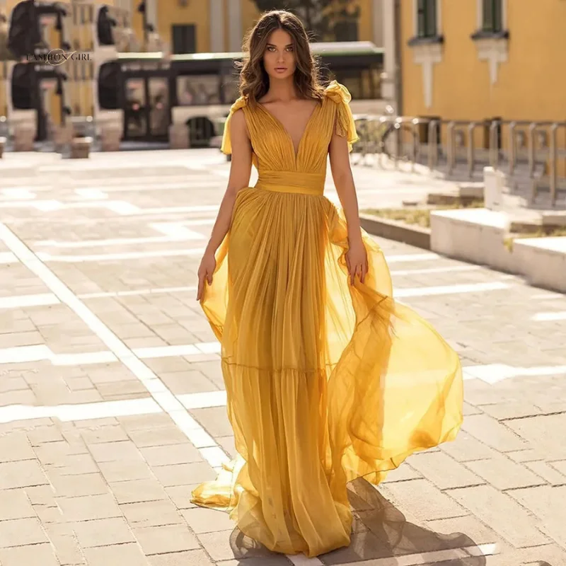 

Yellow chiffon V-neck Evening Dress Elegant Lace Long Cocktail Dress A Line Sleeveless Sexy Backless Formal Occasion Party Gown