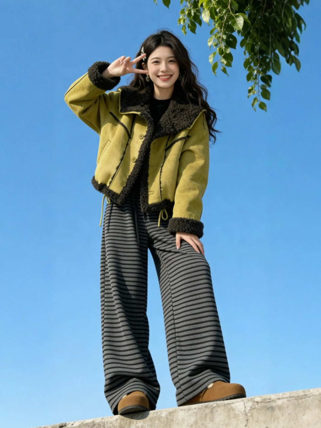 

Unique Small Size Double-Sided Wear Loose ort Jaet Vintage Sle Button up Spring 2026 Faion Trend Ladies' Top