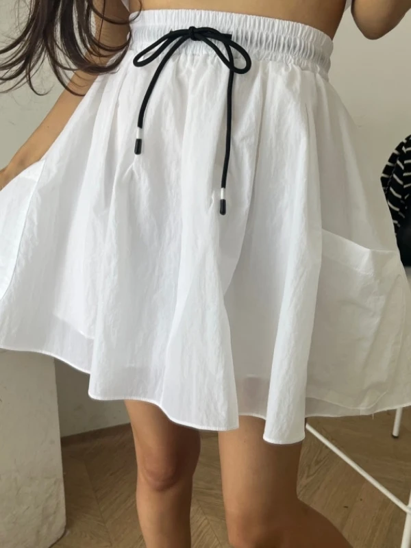 

Шикарная милая женская летняя тонкая юбка с высокой талией А-силуэта, повседневная короткая юбка, молодежное белое платье в нежном стиле с вышивкой