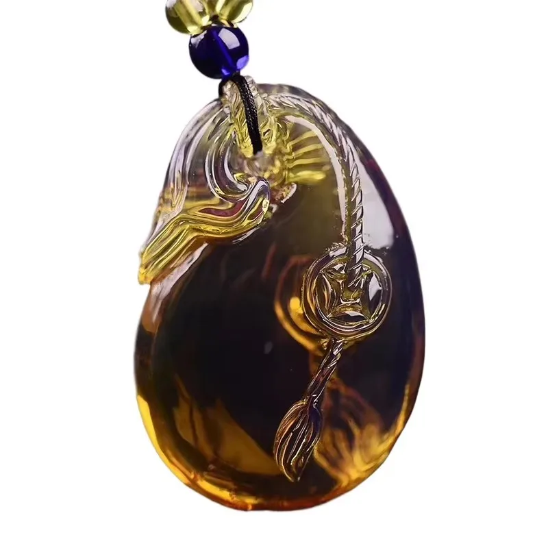 Dominican Blue Amber Beeswax Flower Ręcznie polerowany i grawerowany wisiorek w kształcie kropli Charms Naszyjnik z wosku miodowego Ozdoby w stylu