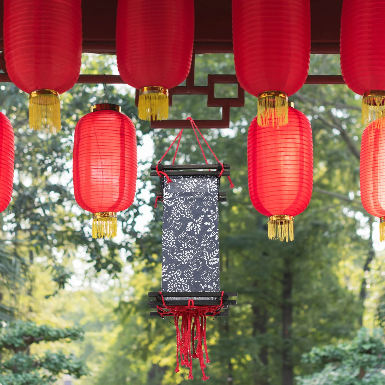 

Retro Style Fabric Lantern Lampshade Hanging Lamp Cover Soft Light Decorative Fabric Lantern for Home Restaurant Garden