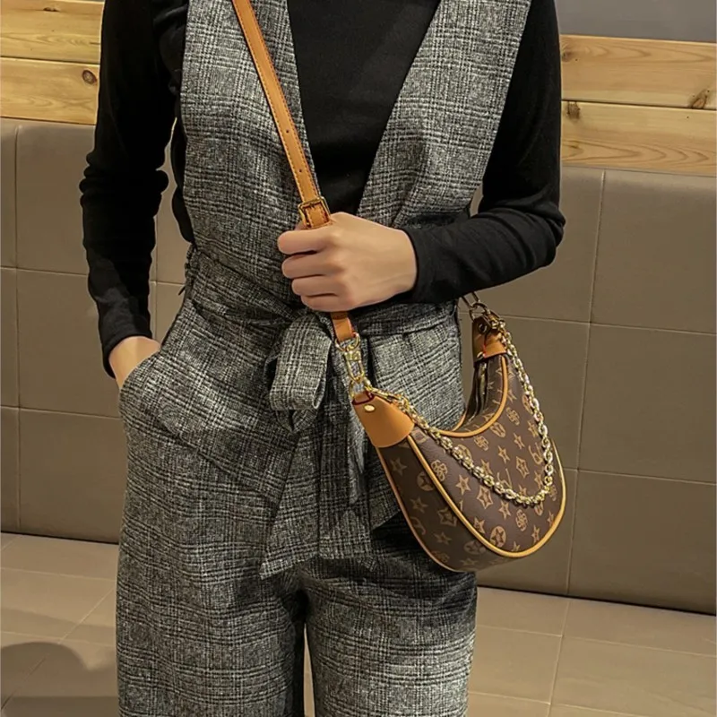 Light luxury brand women\'s handbag designer genuine leather fashionable underarm bag 2024 new high-end single shoulder crossbody