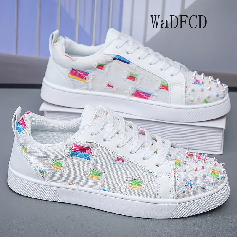 Sneakers Casual Men Designer Rivet Punk Board Shoes Fashion Leather Canvas Breathable Height Increased Flat Platform White Shoes