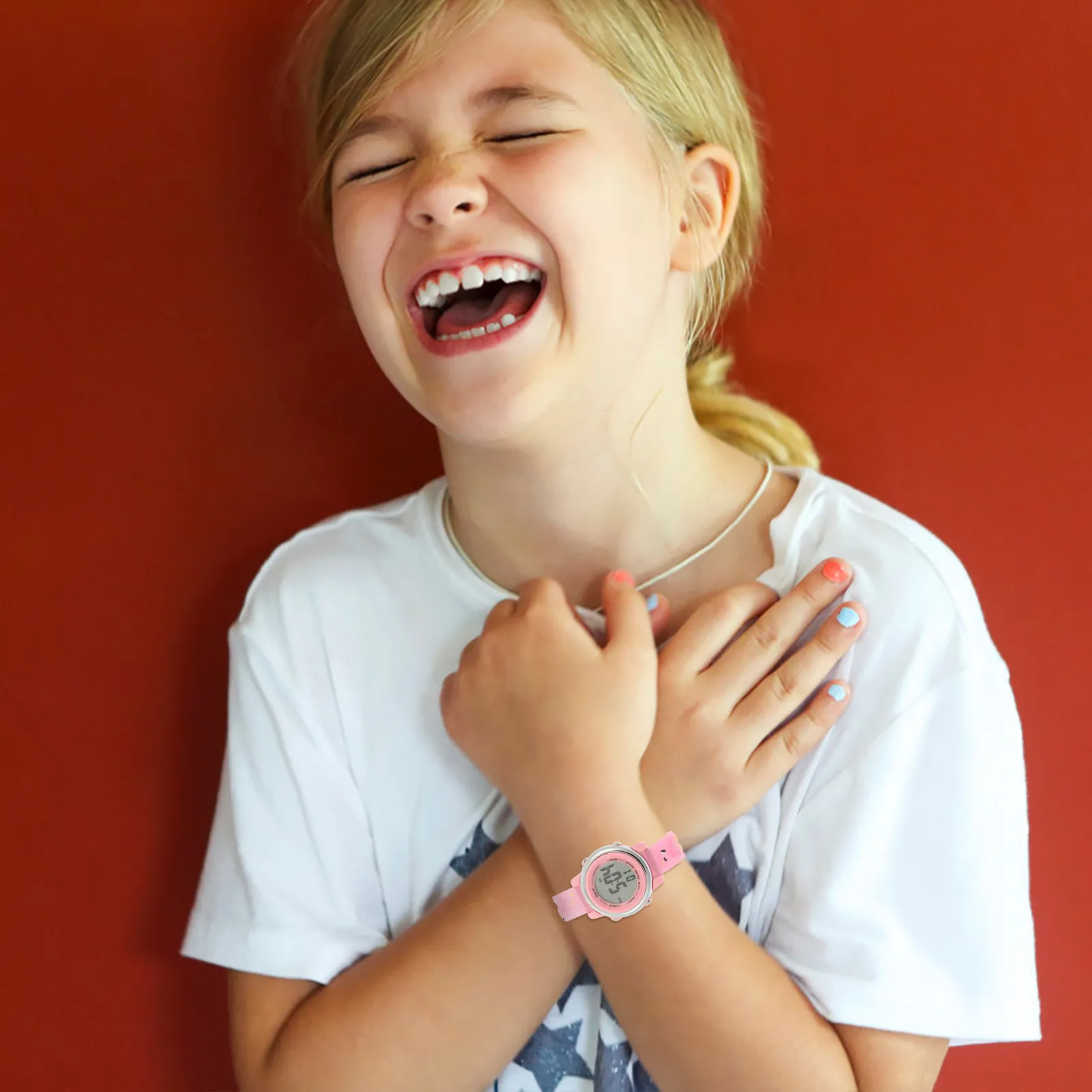 

Детские часы с героями мультфильмов, легкие, портативные, с регулируемым дизайном, светодиодные электронные часы для детей, светящиеся, водонепроницаемые, многофункциональные