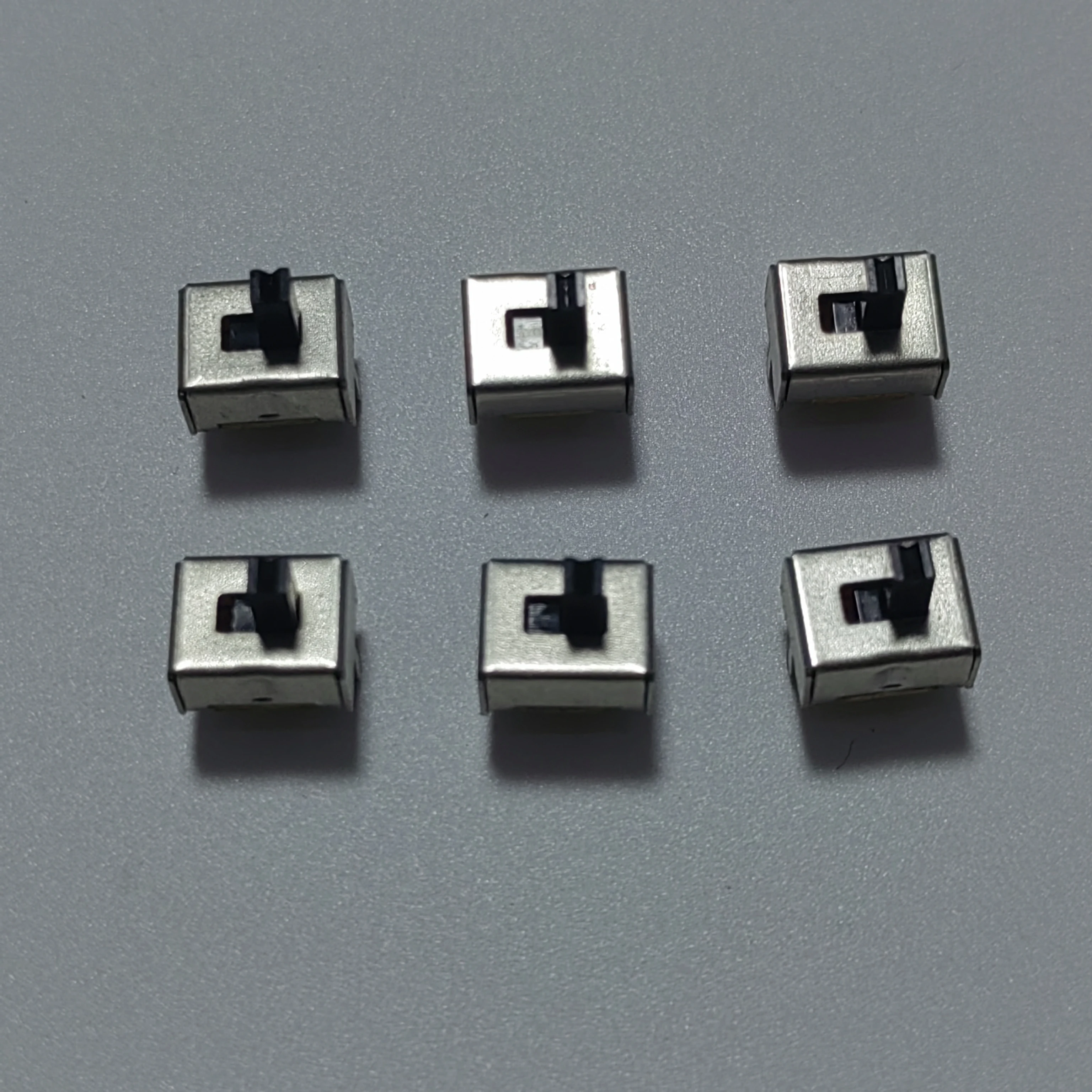 100PCS SS22D07 VG4 2 Position 2P2T PCB Panel Vertical Slide Power Toggle Switch 4MM