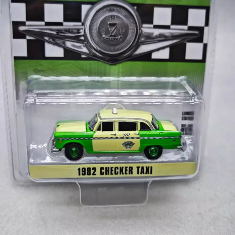 Greenlight-modelo de coche de simulación de aleación de motores de cuadros, escala 1/64, colección estática, juguetes navideños decorados, regalo de recuerdo, 1982