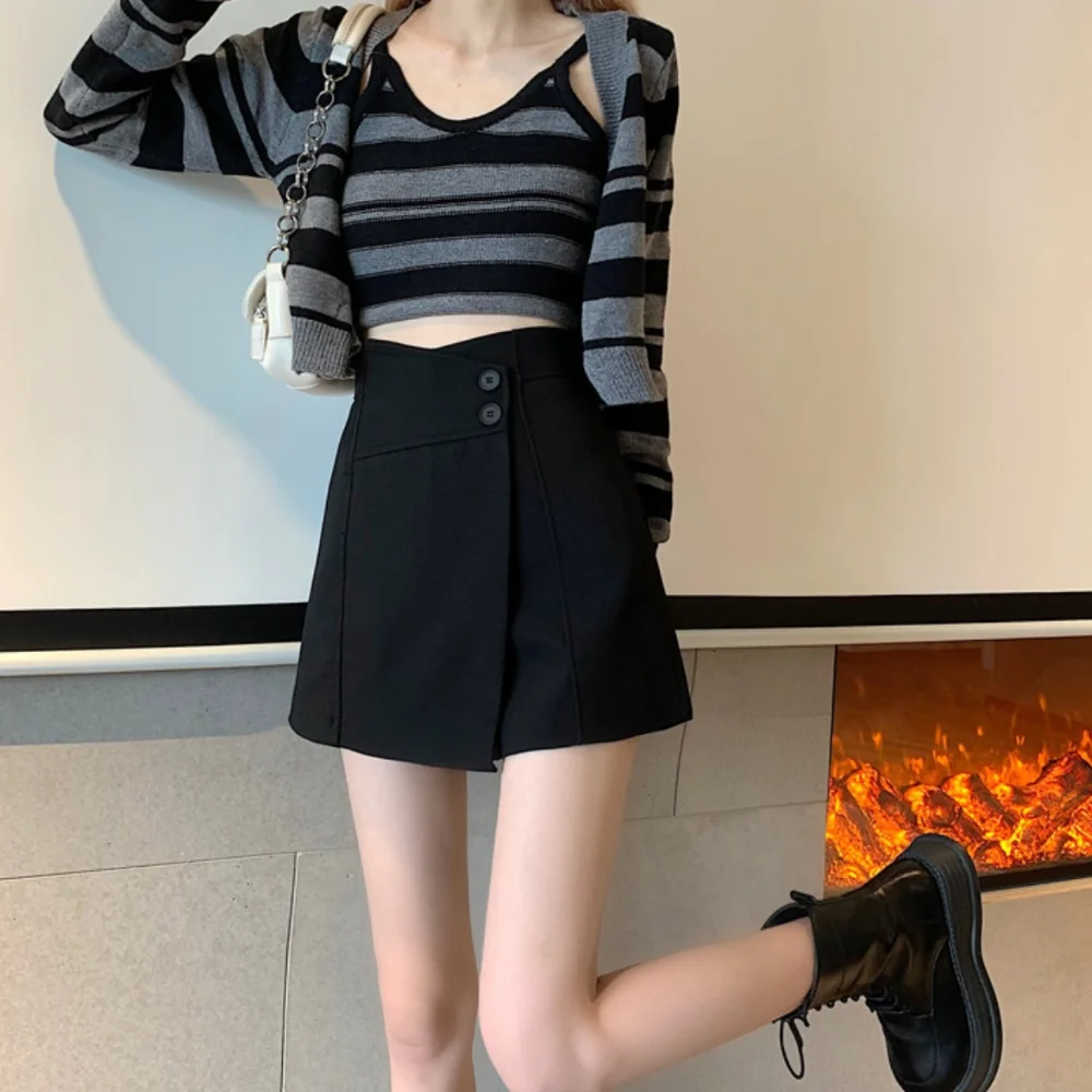 Simple Mini Summer A-line Skirt Shorts Loose Buttons Women's Solid Hot Pants Streetwear Trousers Classic 2 in 1 Skirt Shorts