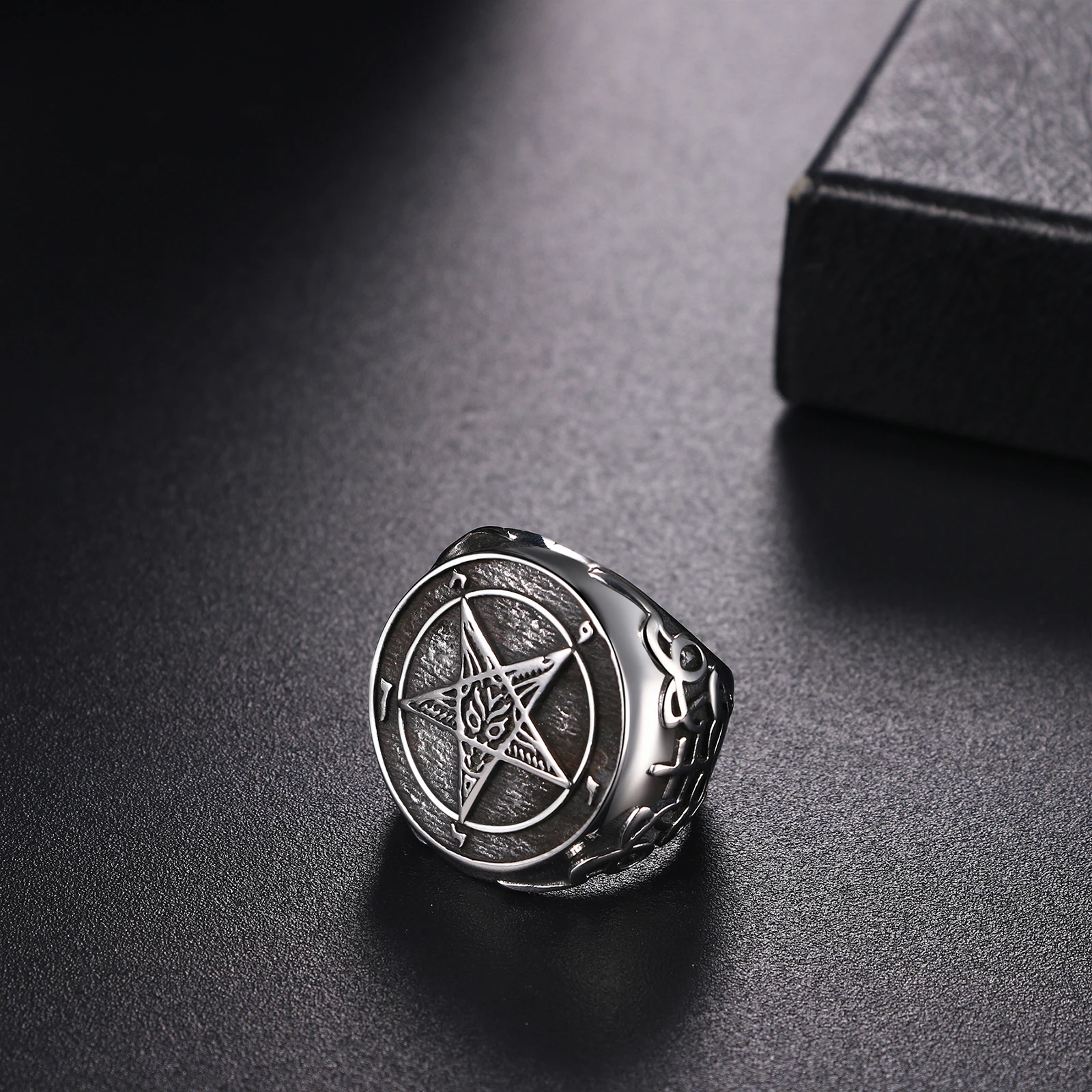 BONISKISS Stainless Steel Men's Ring Pentagram Leviathan Cross Signet Engraved Ring Amulet Men's Fashion Punk Jewelry Gift